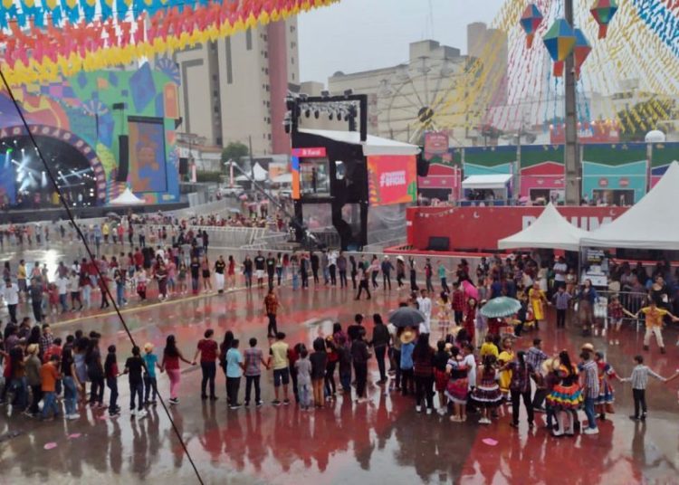 Rank Brasil: com 1.071 pares, Campina Grande tem a maior quadrilha junina do mundo